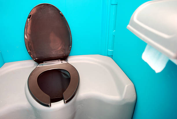 Best Affordable porta potty rental  in Fox Crossing, WI
